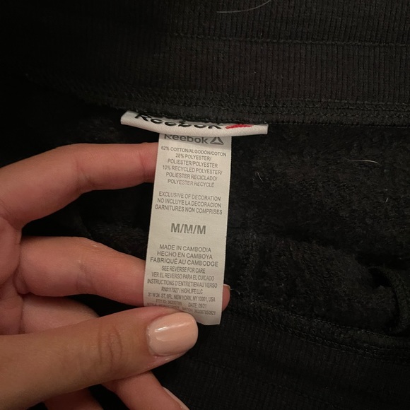 reebok athletic shorts size medium - Picture 2 of 2